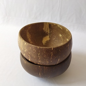 Cuenco de coco natural hecho a mano de alta calidad más vendido ecológico hecho en Vietnam para fiestas - Product Image 1