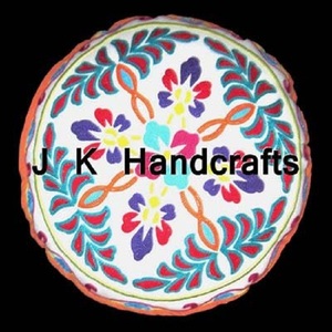 Beautiful Round shape <b>Cushion</b> <b>cover</b> - Product Image 1