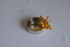 Bols de service décoratifs en métal modernes de luxe Premium Unique Vantage couverts et pour la maison et la cuisine fêtes et mariages - Product Image 4