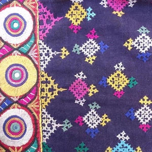 Venta al por mayor único hecho a mano tradicional rabari falda raro bordado a mano vintage ghagra - Product Image 3