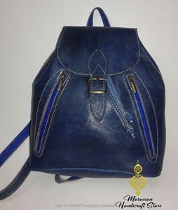 Hermosa Mochila de Cuero Genuino Estilo Marroquí para Hombre y Mujer - Product Image 3