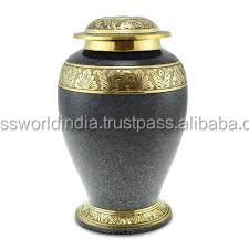 <b>Large</b> Falling Leaves Cremation <b>Urn</b> Funeral Supplies Brassworld India - Product Image 2