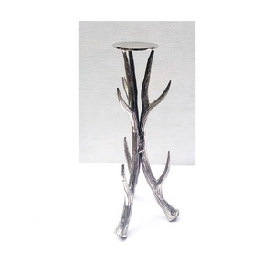 Bougeoir en métal antique tendance de l'industrie Porte-pilier de luxe pour la décoration intérieure Vente chaude pour Noël - Product Image 2