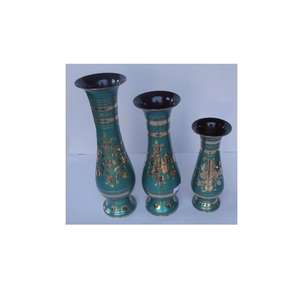 แจกันดอกไม้สไตล์อินเดีย ทำจากทองเหลืองหล่อ ทาสีเขียวแบบดั้งเดิม มีสีอื่นๆ ให้เลือกตามสั่ง ของตกแต่งบ้าน - Product Image 6