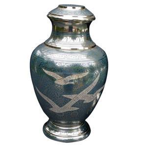 Urnas de cremación florales de metal sólido, metal de aluminio, pájaro, Mosca, grabado, urnas de cremación funeraria, decorativas para el hogar - Product Image 1
