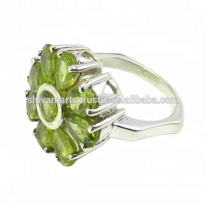 Genuine Green <b>Peridot</b> Gemstone Flower <b>Ring</b> Solid 925 Sterling Silver Eternity Vermeil Bezel Setting Fashion Silver Jewelry - Product Image 2