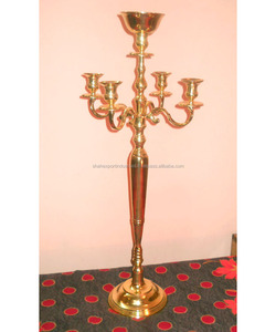 Candelabro Metálico Dorado Vintage Moderno de 5 Brazos con Recipiente para Flores, Hecho a Mano, Tamaño Personalizado, Decoración para Bodas, Eventos y Fiestas - Product Image 1