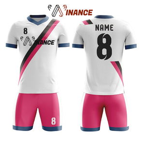 เสื้อกีฬาฟุตบอลผ้าโพลีเอสเตอร์100% ชุดฟอร์มออกแบบได้ตามต้องการ - Product Image 1