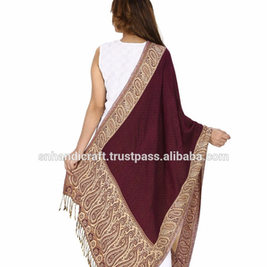   Châle ethnique indien fait main pour femme, brodé, en pure laine, châle de Cachemire brodé à la main - Product Image 1
