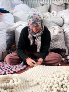 FBRR-006, Rectangle Tapis De Balle En Feutre, 100% Écologique En Laine De Nouvelle-Zélande, feutré et cousu par qualifiés artisanes du Népal - Product Image 5