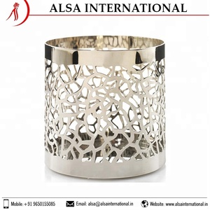 Bougeoir en métal sur pied de la meilleure qualité vente en gros pour Noël anniversaire grand exportateur autres bougeoirs lanternes - Product Image 3