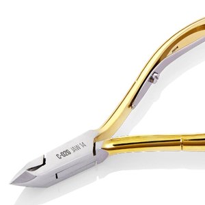 NGHIA Ensemble de manucure et de pédicure de haute qualité C.02G Pince à cuticules en acier inoxydable avec finition dorée Fabriqué au Vietnam - Product Image 1