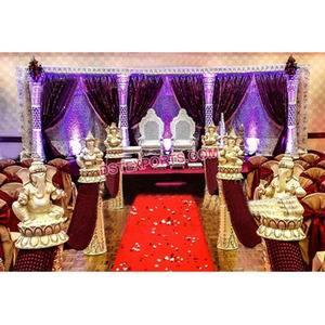 Fabricante exportador de nuevo diseño, conjunto de escenario de recepción de boda, escenario de boda indio, pilares de cristal de fibra, decoración de boda en el Reino Unido - Product Image 1