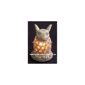 Lampe à bougie en pierre de savon artisanale, utilisée comme porte-bougie - Product Image 1