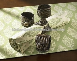 Servilletero de Aluminio Hecho a Mano de Lujo, Diseño de Hoja, Acabado en Cobre, Ecológico, Decoración de Mesa Vintage - Product Image 4