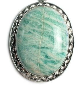 จี้โซลิแทร์เงินสเตอริลเกรดพรีเมี่ยมหินคริสตัลรักษาแบบอเมซอนธรรมชาติฝังฝังฮินดูที่สาม - Product Image 2