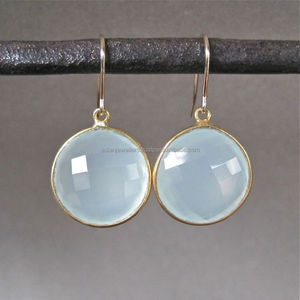 Pendientes de oro con gema de Calcedonia - Product Image 1