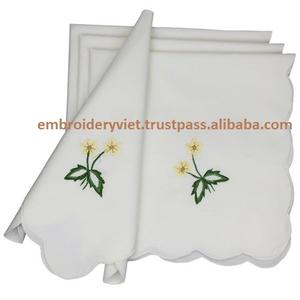 Napperon de broderie, tissu 100% de lin ou de coton, taille 35x50 cm - Product Image 2