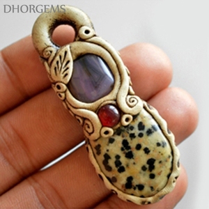 Pendentif en argile polymère naturelle, 1 pièce, pierre précieuse, collier sous forme de labradorite - Product Image 1