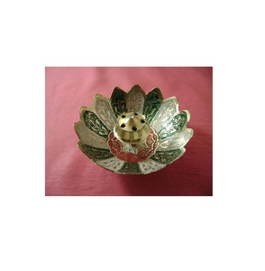 En relief Diya Pooja thali - Product Image 3