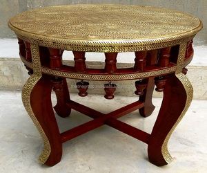 Mesa redonda de estilo antiguo de alta calidad con base de madera ajustada de latón pulido a mano, modelo Art Deco y patrón de hadas - Product Image 1