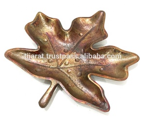 Hot Selling Antique <b>Copper</b> Finished Aluminium Metal Leaf Shape Food Serving Display Tray Dining <b>Table</b> top Decor Customization - Product Image 6