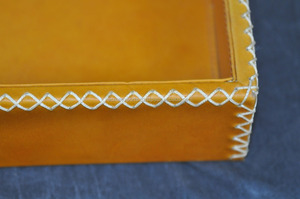 Ensemble de plateau de service en cuir élégant avec poignées Plateau élégant et durable pour la cuisine ou la table à manger Décoration intérieure - Product Image 4