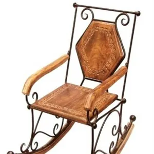 Античное деревянное кресло-качалка