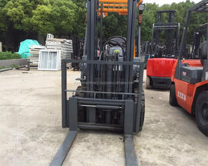 Chariot élévateur TCM FD30 d'occasion de 3 tonnes à vendre - Product Image 4