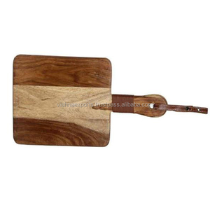 Tabla de cortar de madera de acacia redonda al por mayor con mango colgante, bloques de cortar de madera redondos para uso en la cocina, directo desde la India - Product Image 1