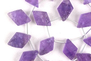 Gema de amatista Natural en forma de cometa, piedra Natural azul rugosa - Product Image 3