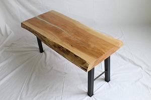 Artisanat indien Table basse moderne en bois massif à bord vivant Conception de rivière en résine époxy pour les meubles de maison utilisés comme table centrale - Product Image 3