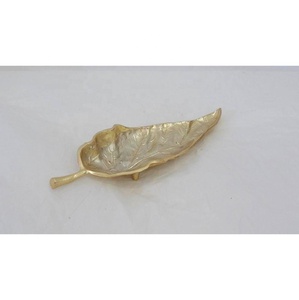 Plat décoratif de luxe moderne de conception nouvelle et haut de gamme en aluminium avec feuille d'or pour la maison, la cuisine, les mariages et les fêtes - Product Image 2