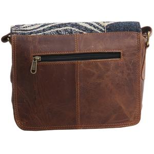 กระเป๋าสะพายข้างผ้าแจ็คการ์ดหนังแฮนด์เมดสำหรับผู้หญิง - Product Image 3