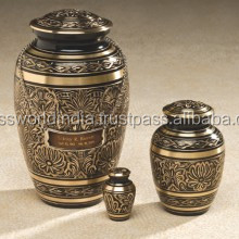 Large American Style <b>Urn</b> <b>for</b> Human <b>Ashes</b> by Brassworld India - Product Image 2