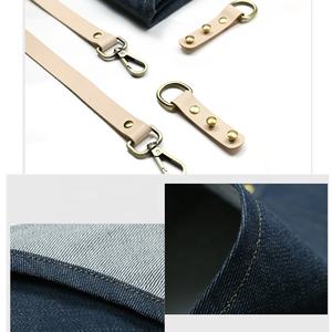 Venta al por mayor profesional Jeans babero corte de pelo delantal impermeable personalizado peluquero cocina salón accesorios para Chefs - Product Image 5