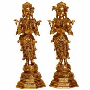 Profundo Lakshmi Estátua Par Em Metal De Latão com Acabado Antique Deusa Hindu da Fortuna Abundância Prosperidade