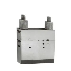 อุปกรณ์จับชิ้นงานโลหะขนาดเล็กสำหรับงานตัดมุมเฉียงในเครื่องมือและอุปกรณ์งานเครื่องประดับ - Product Image 1