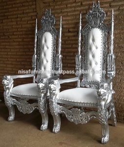 Chaise de trône en cuir de luxe à dossier haut tête de lion royale, meubles capitonnés en tissu français, sculpture sur bois, finition argentée pour style traditionnel - Product Image 2