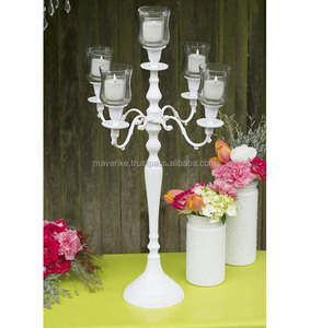 Candelabro Alto de Metal y Vidrio Hecho a Mano con 5 Brazos, Acabado Plateado, Estilo Clásico, Ecológico, para Decoración de Hogar, Bodas y Fiestas - Product Image 2