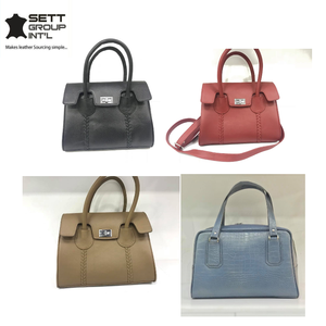 Bolso bandolera de cuero genuino de lujo para mujer, decoración de borlas, Material de gamuza, cierre de cremallera con tres asas para bolsos de viaje - Product Image 6