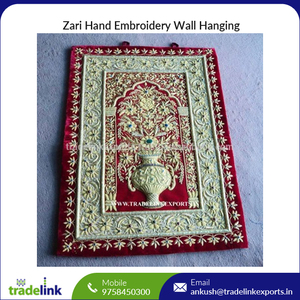 Zari Broderie Tenture Murale pour Décoration Intérieure Vase Floral Design en Résine et Coton Tissu Broderie Art pour Décoration de Chambre - Product Image 3