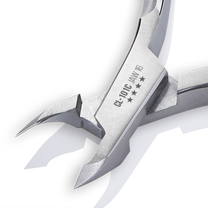 ชุดกรรไกรตัดหนังชุบโครเมียมสำหรับทำเล็บมือเล็บเท้า CL-101C จากเวียดนาม - Product Image 1