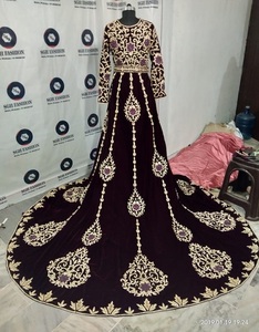 Kaftan marroquí de boda con trabajo de cristal 3D pesado, ropa y accesorios musulmanes tradicionales - Product Image 2