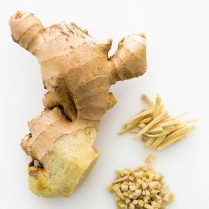 Gingembre Biologique Congelé en Dés et en Tranches avec Racine de Fruit Sans OGM Certifié IQF Emballé Sous Vide pour un Traitement de Congélation Frais - Product Image 1