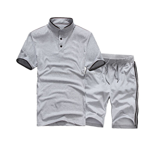 ชุดวอร์มแฟชั่นฤดูร้อนสำหรับผู้ชายชุดเสื้อยืดกางเกงขาสั้นชุด2ชิ้นลำลองแนวสตรีทสูทขนาดใหญ่สำหรับผู้ชาย - Product Image 6