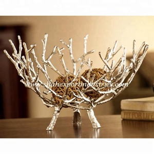 Plato de servicio de raíces de árbol frutal de diseño innovador dorado de Aluminio perforado para mesa de comedor fruteros decorativos - Product Image 4