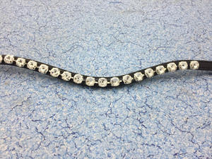 สายคาดศีรษะม้าแบบพรีเมียม ขนาด 12 มม. ทำจากหินสีเงิน พร้อมหนังคุณภาพดีเยี่ยม ดีไซน์ทันสมัย สวมใส่สบาย สำหรับขี่ม้า รับผลิตแบบ OEM ODM จำนวนมาก - Product Image 5