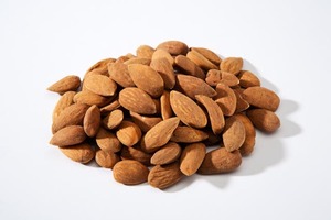 Albaricoques sin Cáscara Orgánicos en Oferta, Semillas de Albaricoque Dulces de la Mejor Calidad, Frutos Secos a Granel sin Azúcar - Product Image 3