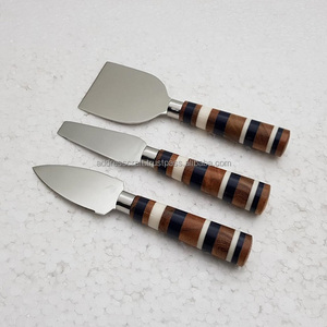 Ensemble de fromage de couverts en acier inoxydable 18/8 de haute qualité avec poignée en résine plaquée argent - Product Image 4